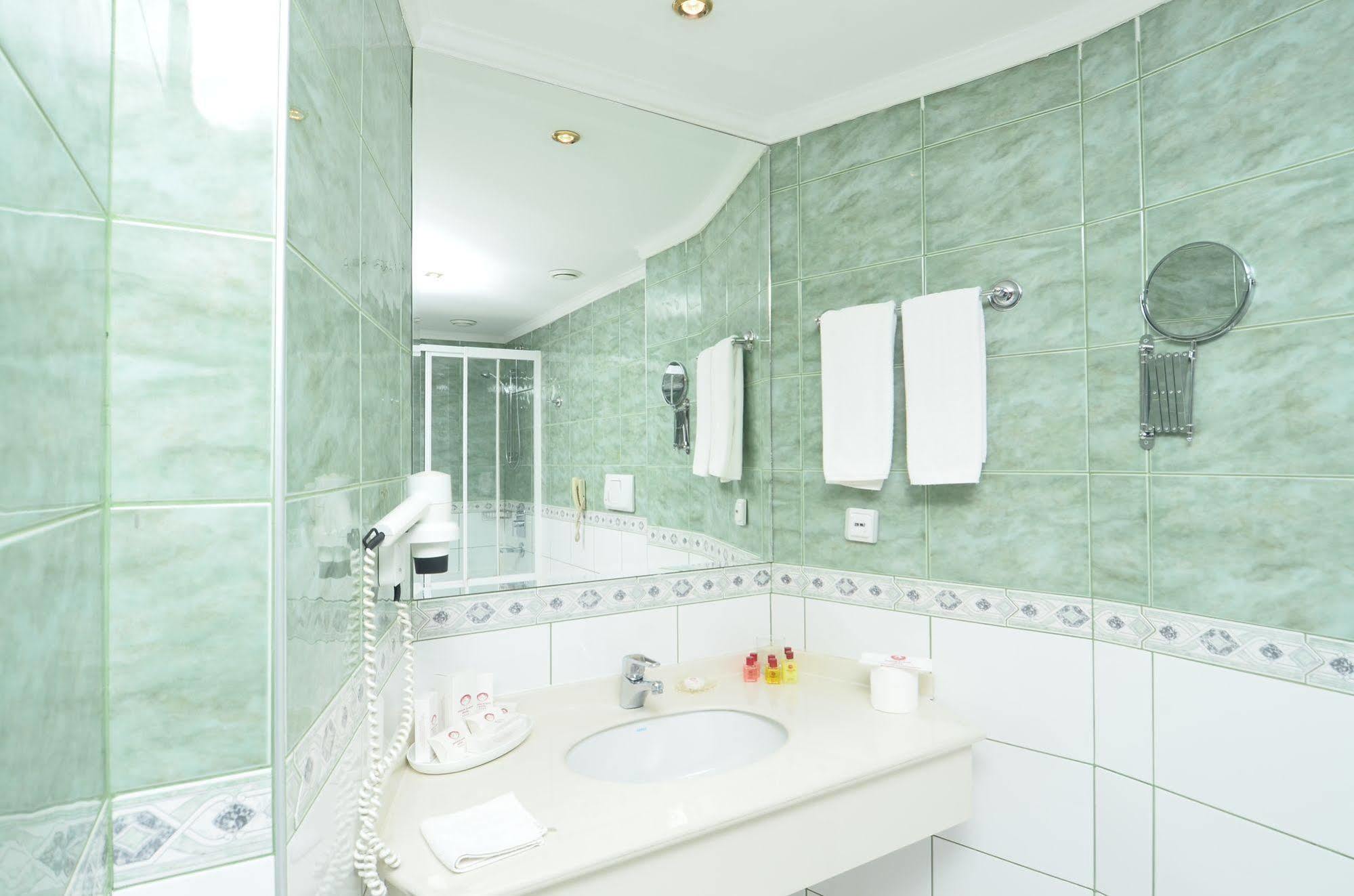 Akgun Elazig Hotel エクステリア 写真