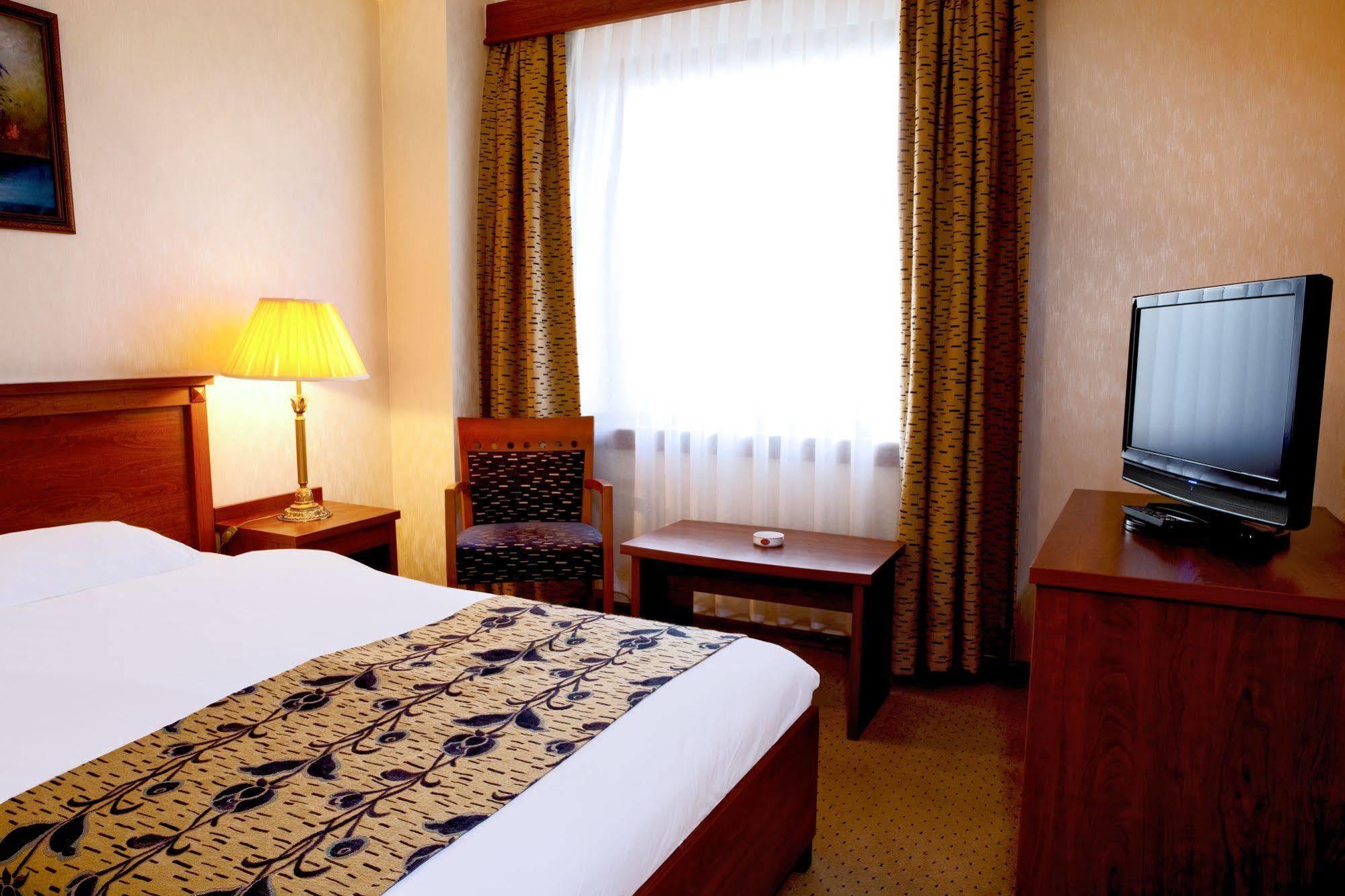 Akgun Elazig Hotel エクステリア 写真
